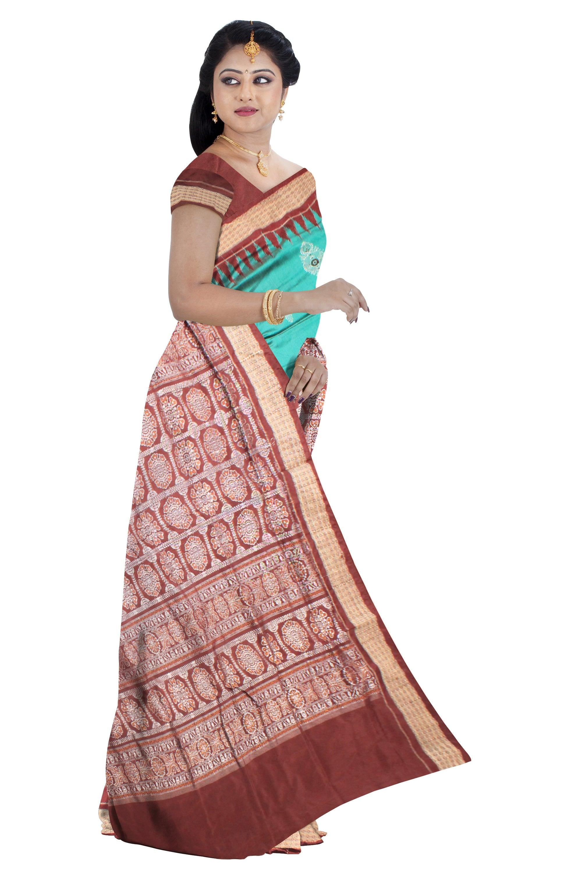 STUNNING COFFEE COLOUR SAREE WITH WHITE LERIYA PATTERN AND COMES HEAVY –  zelxafashion